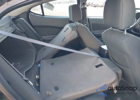 2004 Pontiac Grand Prix Gt1 z USA, uszkodzony, nr VIN 2G2WP522541133322